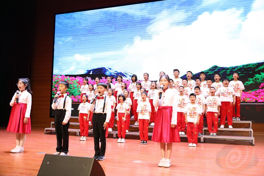 4d19d66a04bc4ebe87e29e3e7e57dc98.JPG