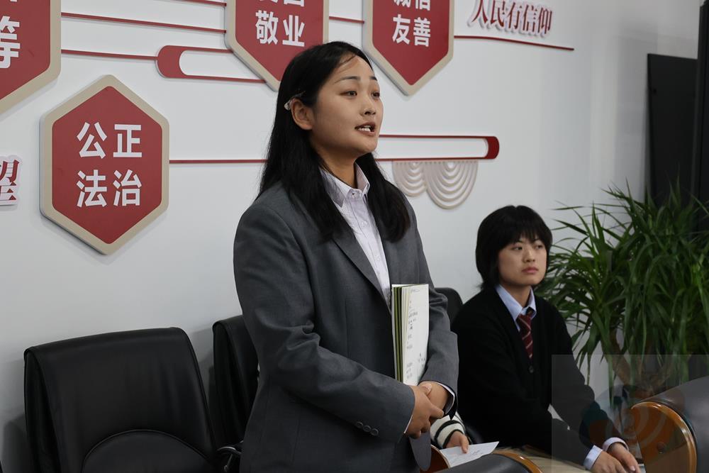 c3c79d35562a47ae8d847762c7baf668.JPG