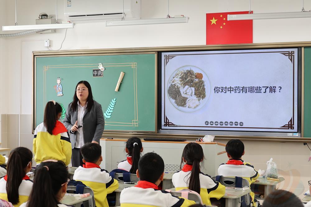 dd824844a03f420b9e3af6b347db999c.JPG