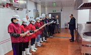 食堂重地 安全堡垒 ——星湖学校开展食堂油锅起火应急演练活动